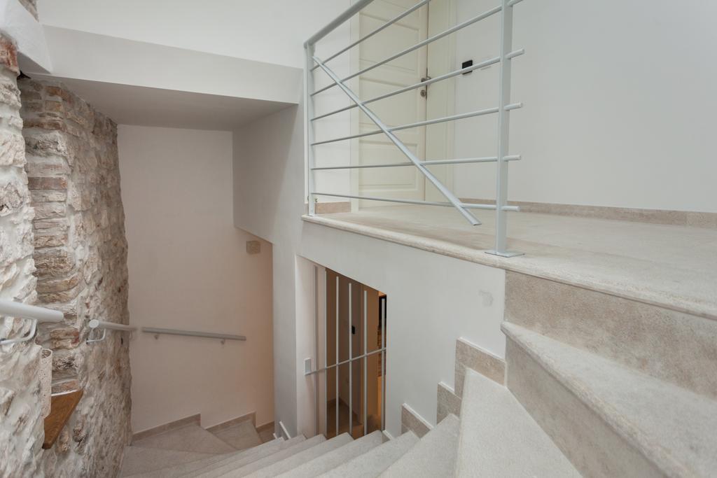 Apartments And Rooms Hey Rovinj Bagian luar foto