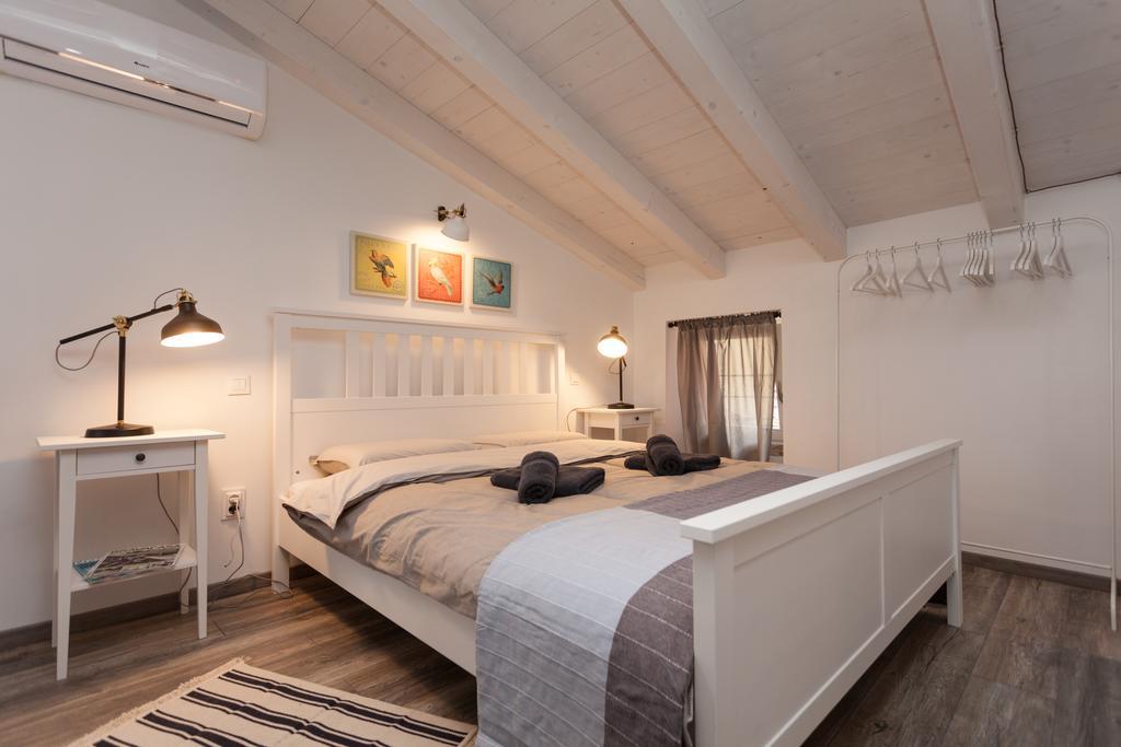 Apartments And Rooms Hey Rovinj Bagian luar foto