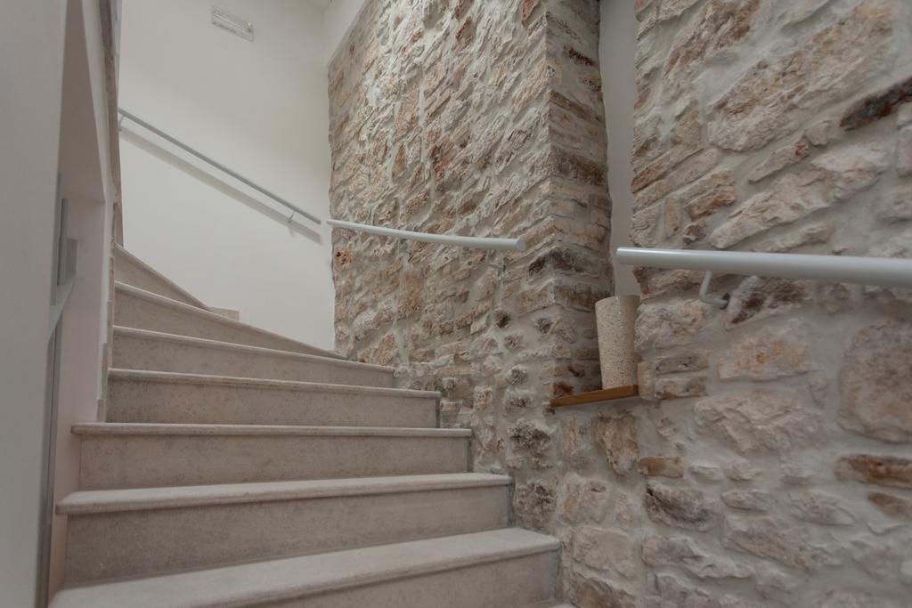 Apartments And Rooms Hey Rovinj Bagian luar foto
