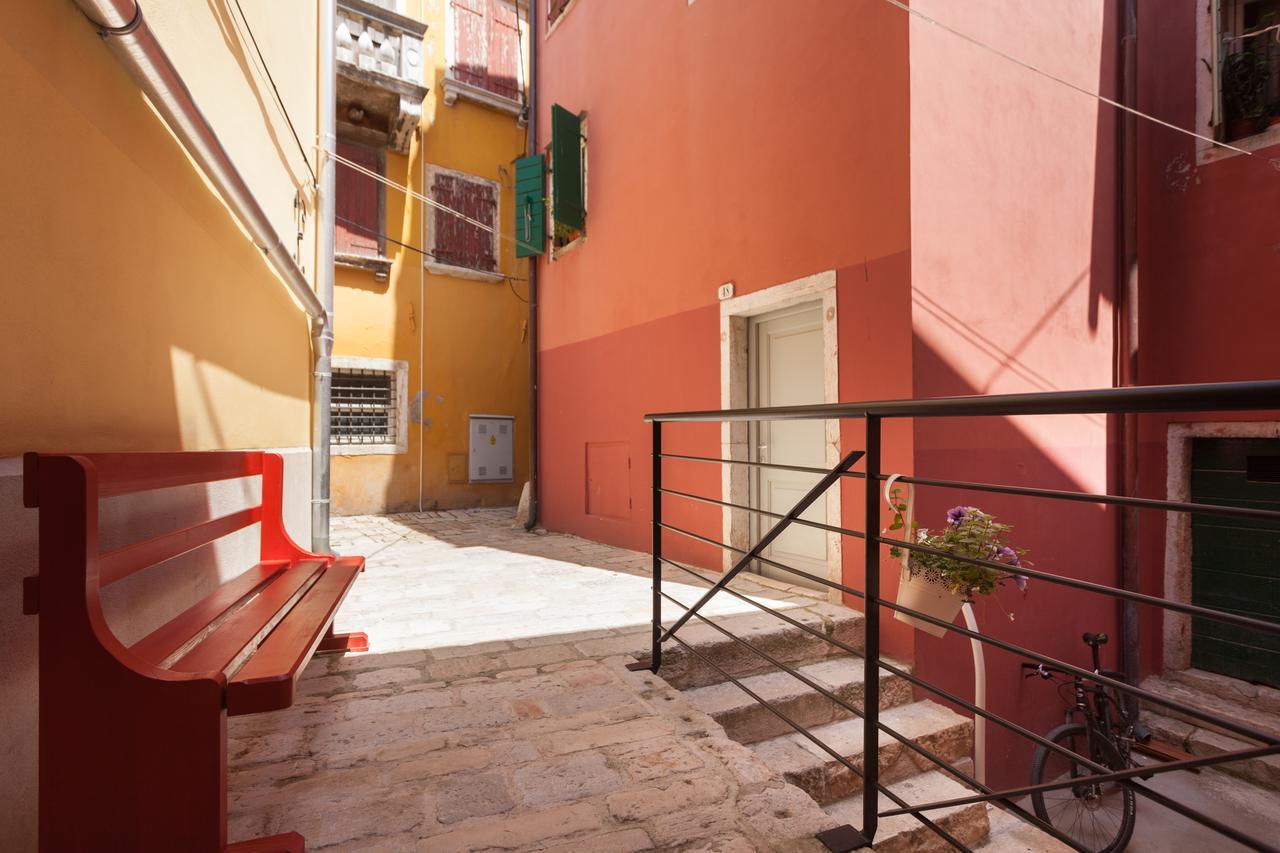 Apartments And Rooms Hey Rovinj Bagian luar foto