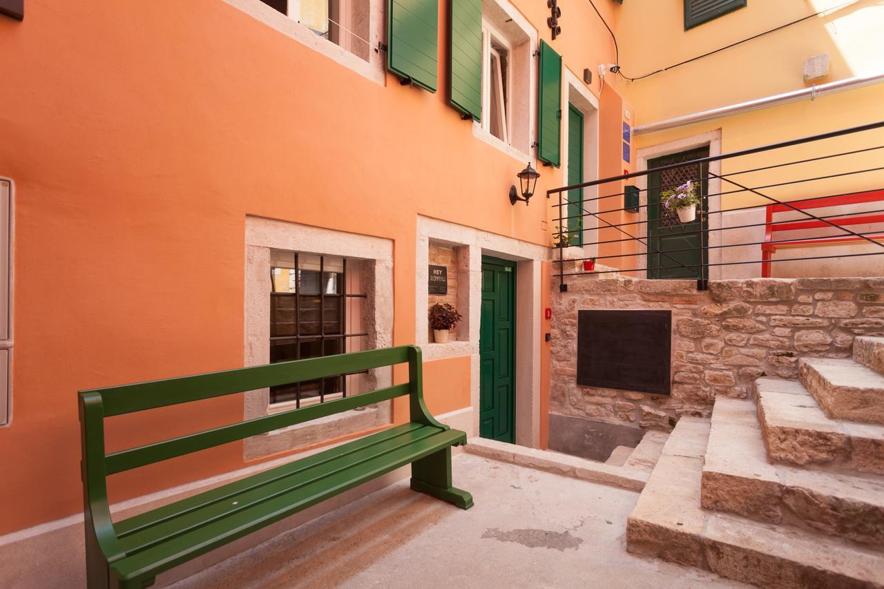 Apartments And Rooms Hey Rovinj Bagian luar foto